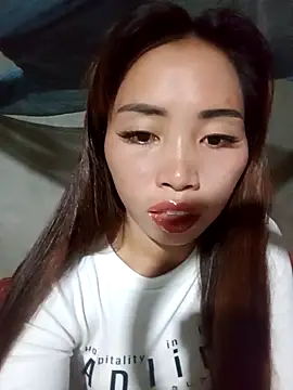 Snapshot of sulove_xx chatting on October 10, 11:37 pm sulove xx online show from October 10, 11:37 pm