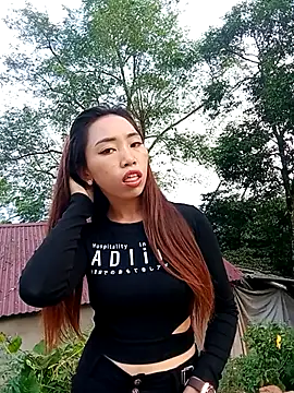 Snapshot of sulove_xx chatting on October 12, 11:59 pm sulove xx online show from October 12, 11:59 pm