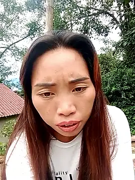 Snapshot of sulove_xx chatting on October 21, 4:24 am sulove xx online show from October 21, 4:24 am