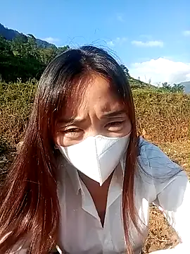 Snapshot of sulove_xx chatting on October 23, 1:05 am sulove xx online show from October 23, 1:05 am