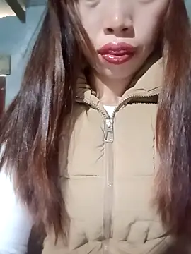 Snapshot of sulove_xx chatting on October 24, 1:46 am sulove xx online show from October 24, 1:46 am