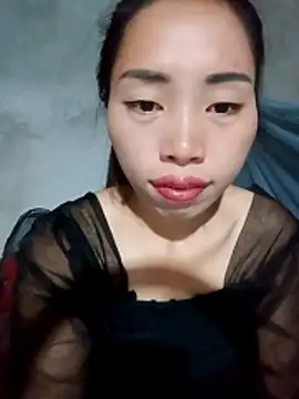 Snapshot of sulove_xx chatting on October 25, 1:02 am sulove xx online show from October 25, 1:02 am