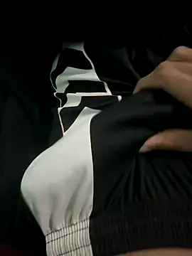 monster20cm online show from November 13, 11:58 pm