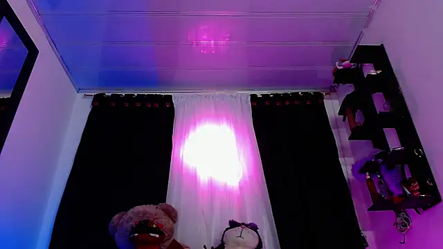 valerii fox 69 online show from May 22, 3:35 am