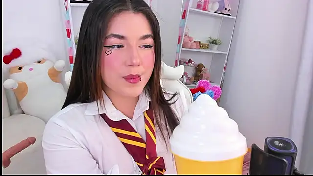 dolce antonellaa online show from February 18, 3:24 am