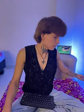 bellamy 095 online show from May 3, 7:53 pm