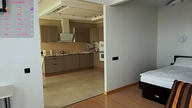 Snapshot of DestinyTurner chatting on December 14, 9:03 am DestinyTurner online show from December 14, 9:03 am