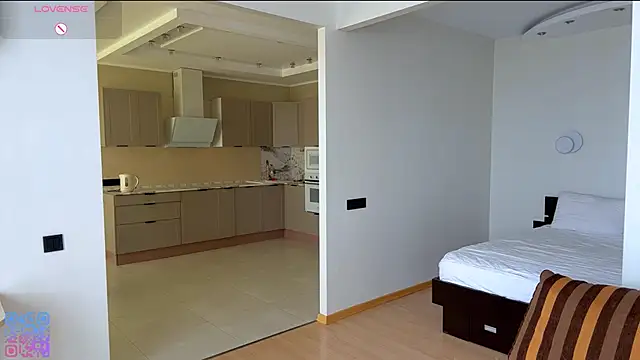 DestinyTurner online show from March 14, 9:15 am