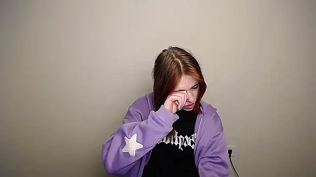 Snapshot of GuessMe___ chatting on October 16, 10:00 pm GuessMe    online show from October 16, 10:00 pm