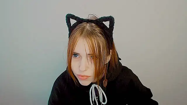 Snapshot of GuessMe___ chatting on November 2, 5:10 am GuessMe    online show from November 2, 5:10 am