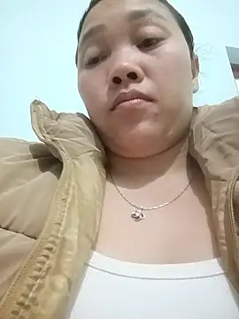 miumiu 00 online show from January 14, 12:22 pm