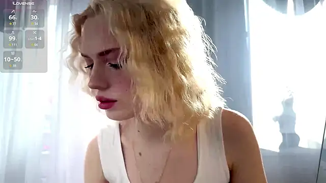 GlaydsLeveto online show from March 26, 4:40 am