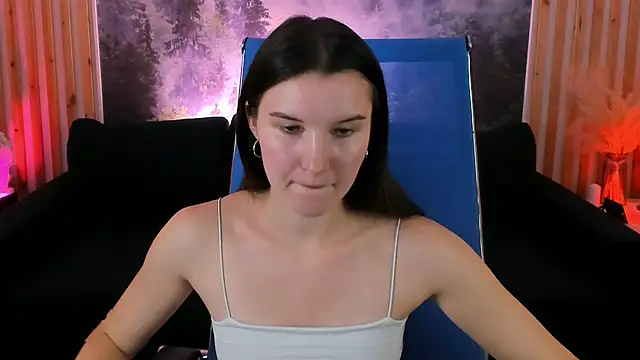 Snapshot of AgataWillis chatting on October 17, 9:56 am AgataWillis online show from October 17, 9:56 am