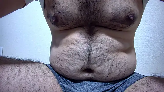 Snapshot of secretbearjp chatting on October 16, 11:33 am secretbearjp online show from October 16, 11:33 am