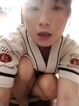 Snapshot of linda_bae00 chatting on September 8, 2:16 pm linda bae00 online show from September 8, 2:16 pm