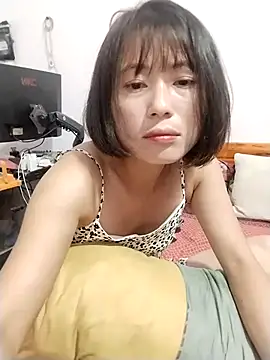 Snapshot of linda_bae00 chatting on October 30, 1:34 pm linda bae00 online show from October 30, 1:34 pm