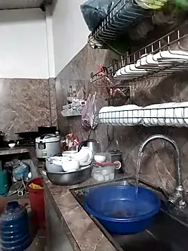 Snapshot of linda_bae00 chatting on November 3, 12:35 am linda bae00 online show from November 3, 12:35 am