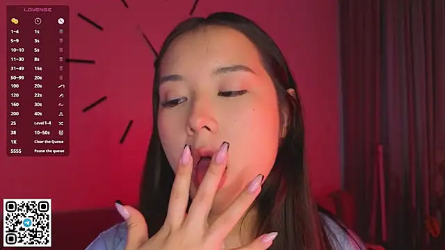 Snapshot of AlberthaEscue chatting on October 23, 4:12 am AlberthaEscue online show from October 23, 4:12 am