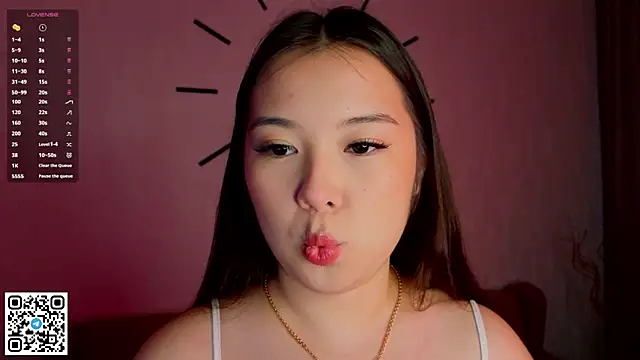 Snapshot of AlberthaEscue chatting on November 1, 4:03 am AlberthaEscue online show from November 1, 4:03 am