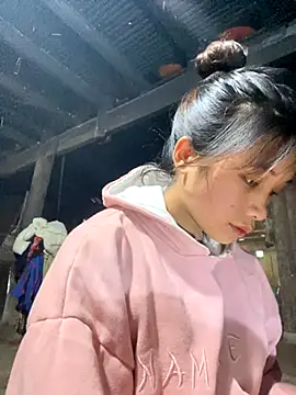 beobeo 2xx online show from November 3, 2:35 am