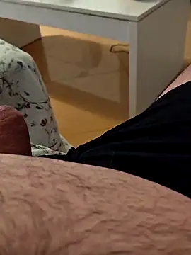 t-dog26 online show from October 24, 4:47 pm