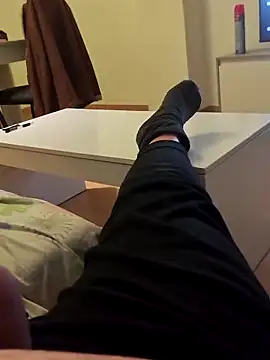 Snapshot of t-dog26 chatting on February 23, 6:00 am t-dog26 online show from February 23, 6:00 am