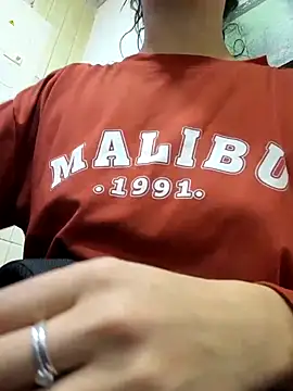 alison moon7 online show from February 7, 11:58 am