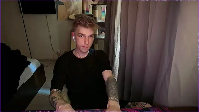 davesinner online show from May 4, 5:36 am