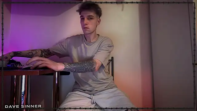davesinner online show from May 13, 10:17 pm
