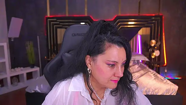 ValeryRosseee online show from September 12, 1:44 pm