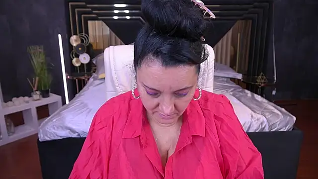 ValeryRosseee online show from October 7, 6:32 am