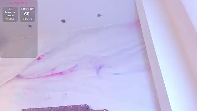 Roxy Medina online show from May 22, 3:57 am