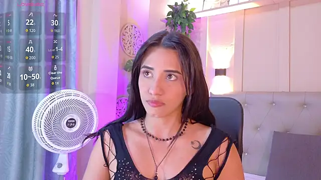 Daiisy kiss online show from December 18, 7:20 pm