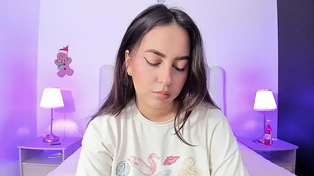 Snapshot of SofieBunnie chatting on March 26, 11:10 pm SofieBunnie online show from March 26, 11:10 pm