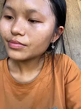 milo bae online show from May 13, 7:39 am