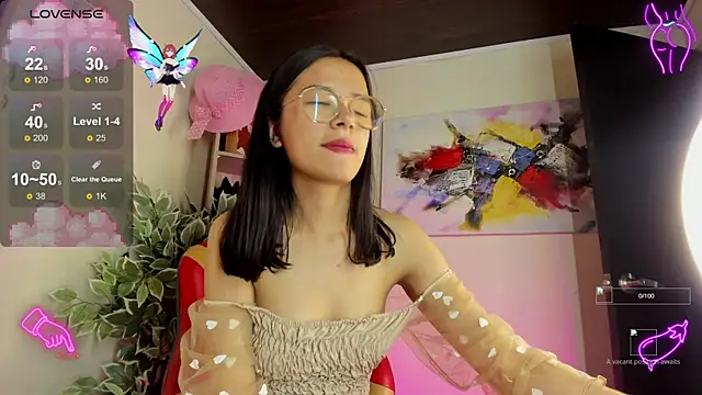 Lana Dreams  online show from September 20, 1:28 am