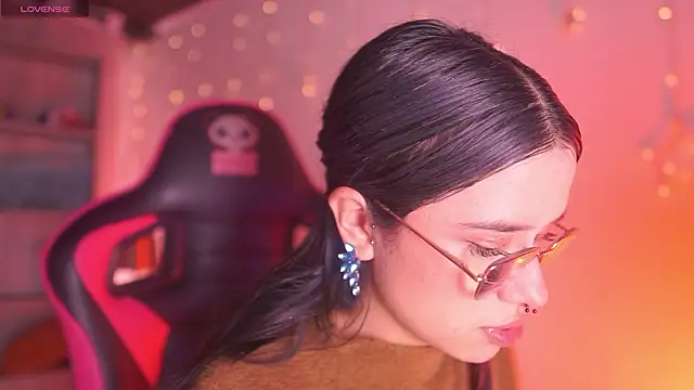 Lana Dreams  online show from March 28, 12:54 am