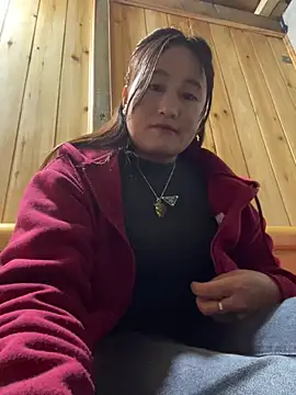 phungtiti online show from March 4, 8:31 am