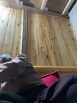 phungtiti online show from March 6, 2:08 am