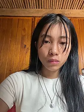 EmLy02 online show from October 3, 2:19 am