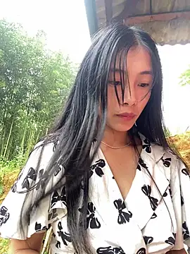 EmLy02 online show from October 20, 1:06 am