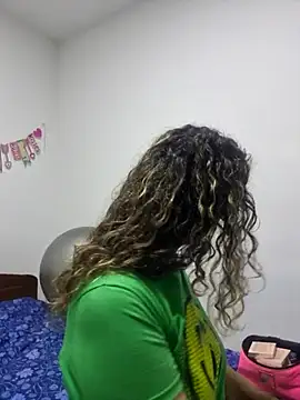 Snapshot of Nina_vallon chatting on September 24, 10:51 am Nina vallon online show from September 24, 10:51 am