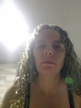 Snapshot of Nina_vallon chatting on November 29, 10:18 am Nina vallon online show from November 29, 10:18 am