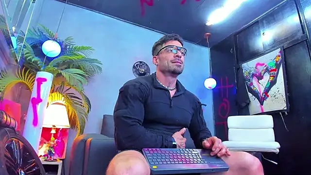 dennis cox1 online show from September 9, 8:58 am