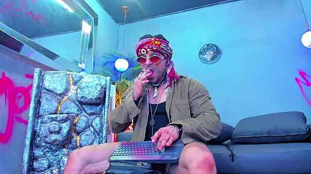 dennis cox1 online show from September 19, 2:46 am