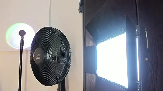 Snapshot of Ballesteros_ chatting on September 26, 6:06 am Ballesteros online show from September 26, 6:06 am