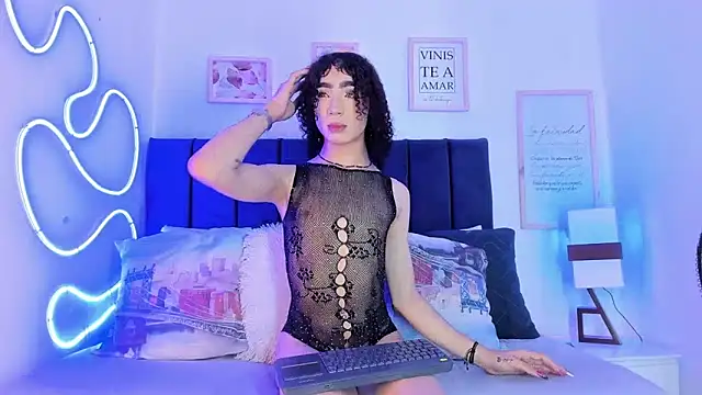 Snapshot of Ballesteros_ chatting on November 1, 9:22 am Ballesteros online show from November 1, 9:22 am