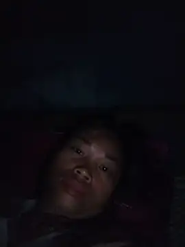   Ngoc20   online show from May 9, 10:48 pm
