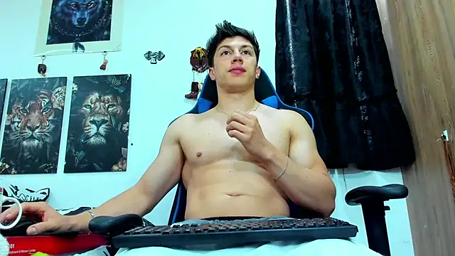 javiersexymann online show from March 5, 7:49 pm