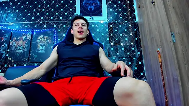 javiersexymann online show from September 17, 9:16 pm